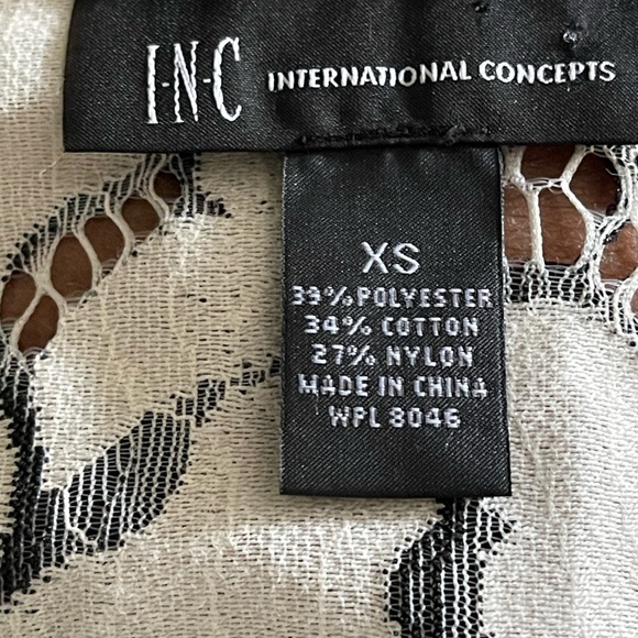 INC International Concepts Moto Jacket Women's Medium Full Zip Floral Lace EUC - Picture 3 of 4